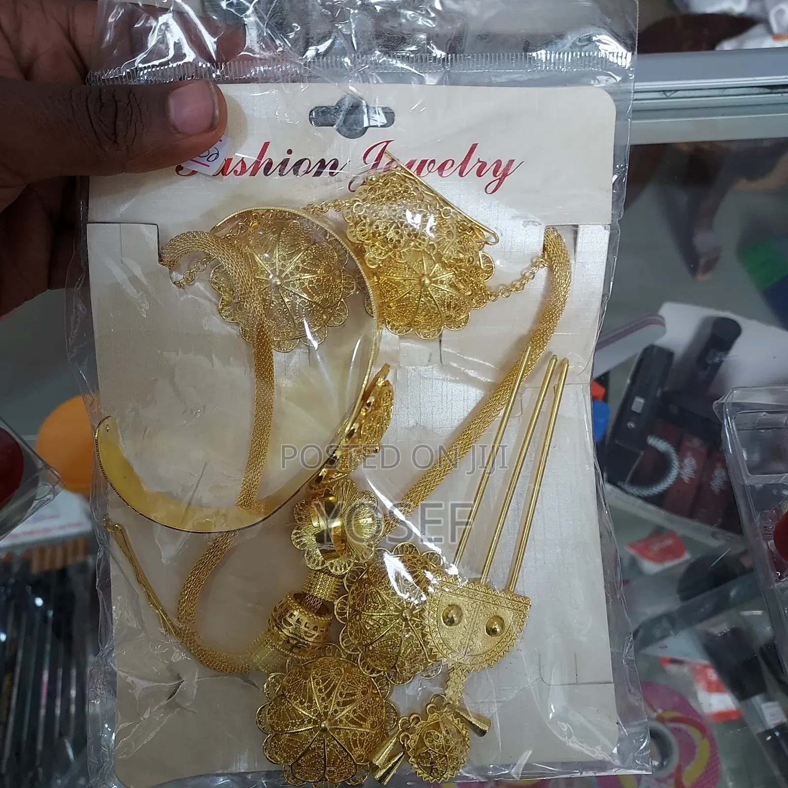 Beautiful Traditional Gold-Plated Jewelry Sets – Necklace, Earrings