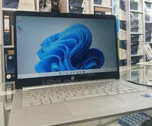 New Laptop HP Stream Notebook 8GB Intel Core I5 SSD 512GB