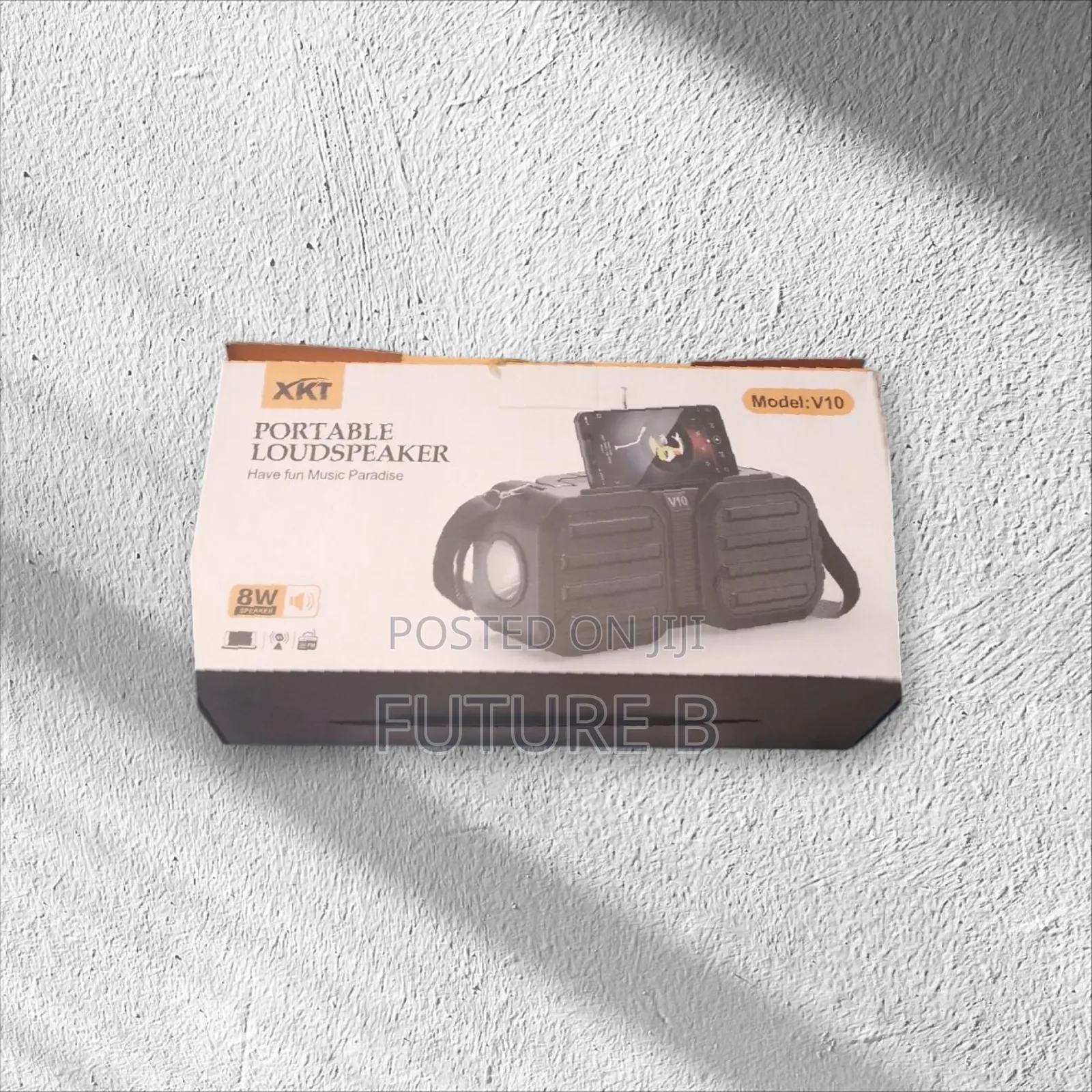 V10 Portable Loudspeaker Built for Outdoors