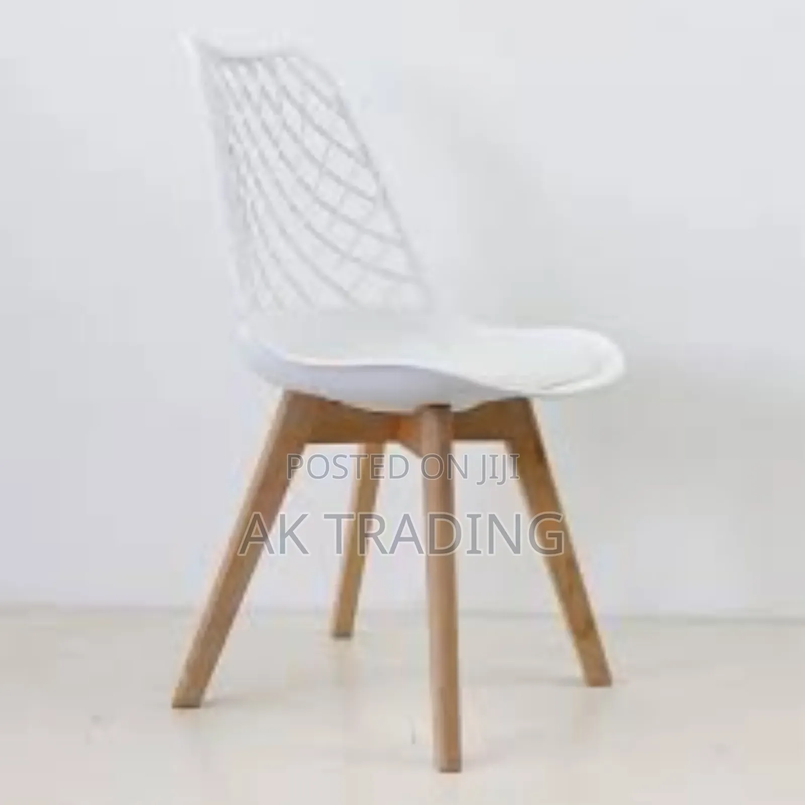 Modern and Hig Quality Cafe Chair