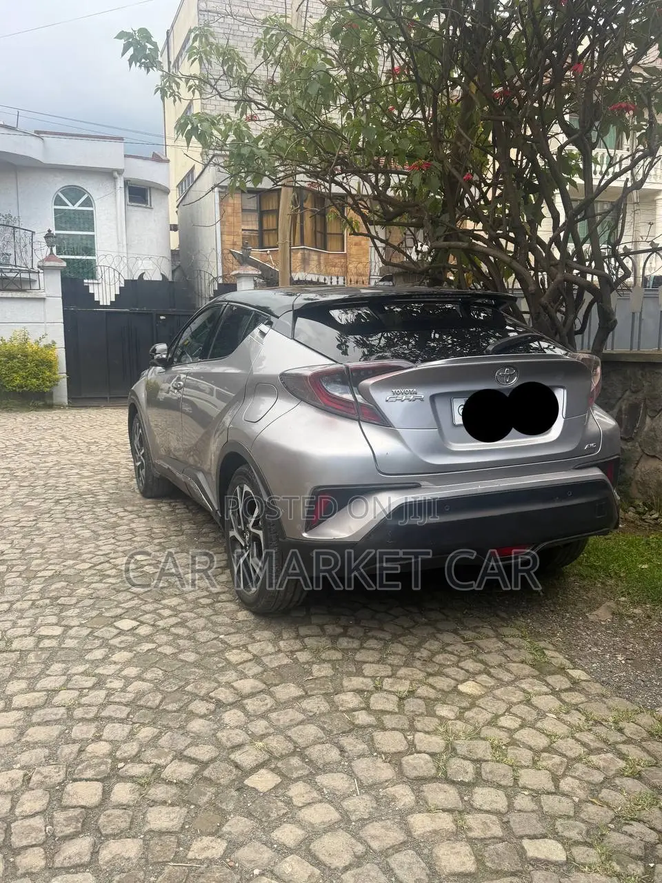 Toyota C-HR 2017 Silver