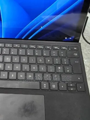 New Laptop Microsoft Surface Pro 4 8GB Intel Core I5 SSD 256GB