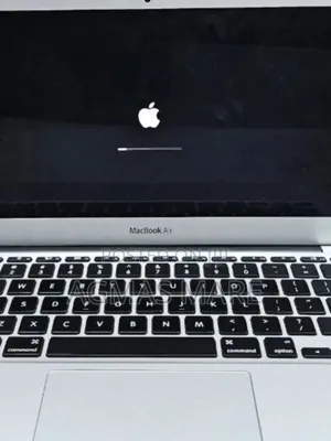 Photo - New Laptop Apple MacBook Pro 2015 4GB Intel Core I5 SSD 128GB