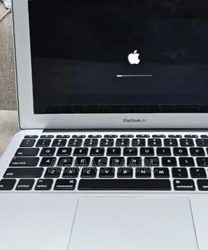 New Laptop Apple MacBook Pro 2015 4GB Intel Core I5 SSD 128GB