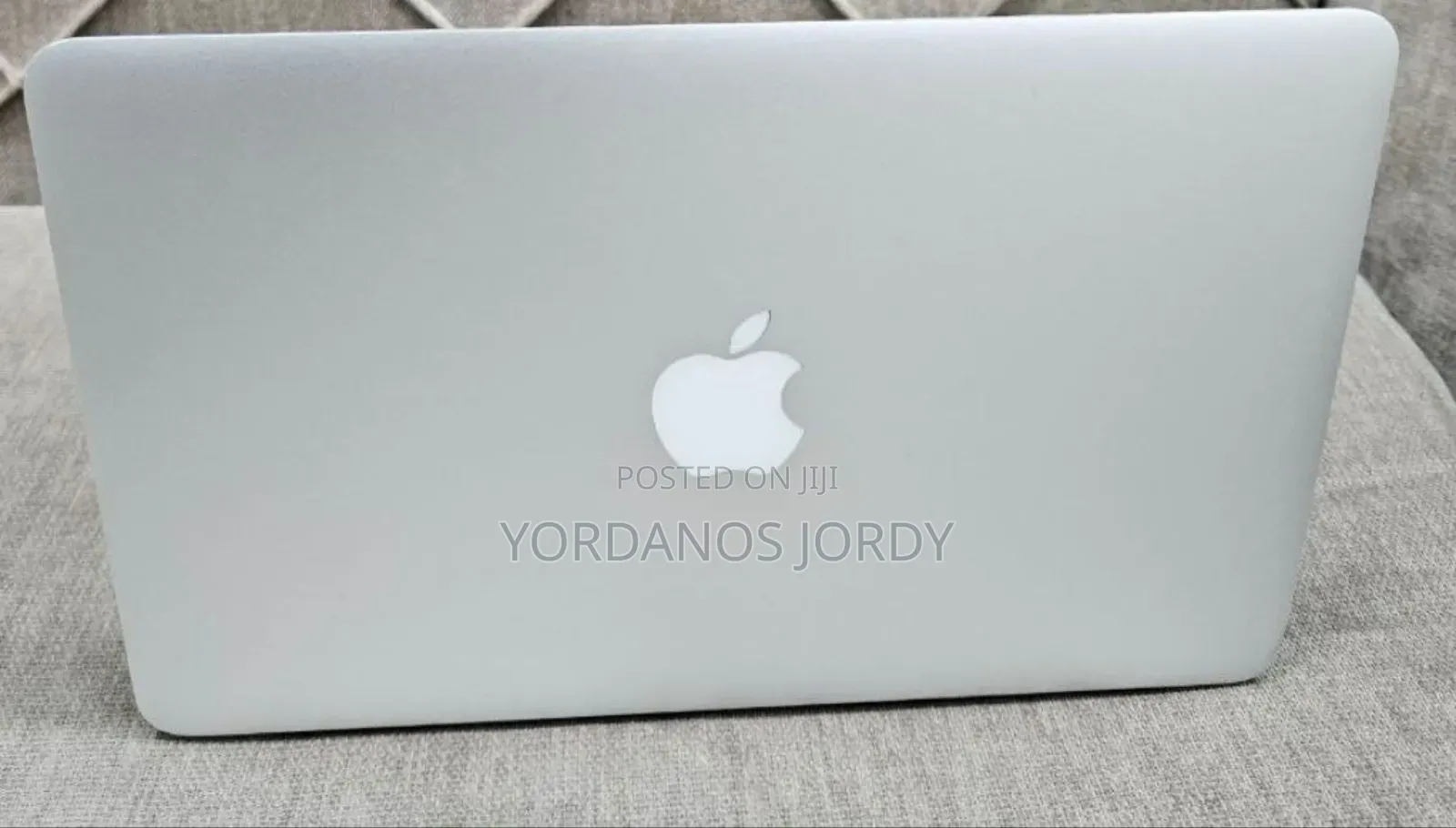 New Laptop Apple MacBook Pro 2015 4GB Intel Core I5 SSD 128GB