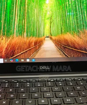 New Laptop Dell XPS 15 32GB Intel SSD 1T