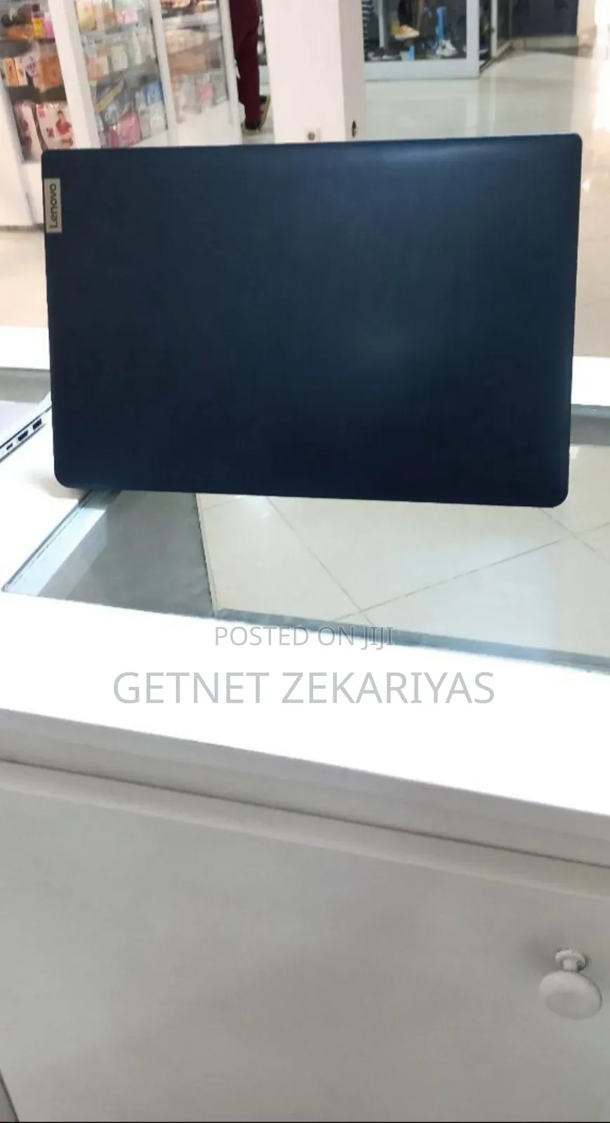 New Laptop Lenovo IdeaPad Y560 8GB Intel Core I3 SSD 256GB