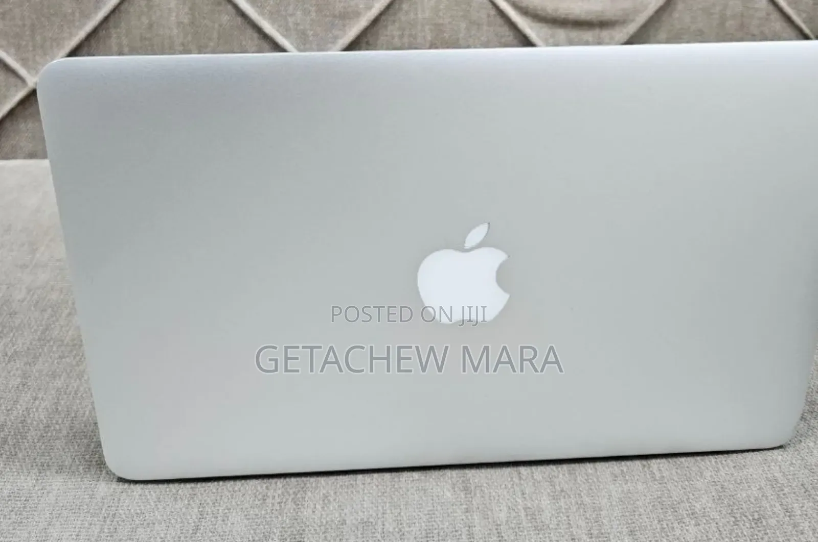 New Laptop Apple MacBook 2015 4GB Intel Core I5 SSD 128GB