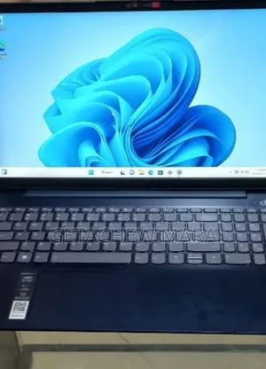 New Laptop Lenovo Ideapad 3 8GB Intel SSD 256GB