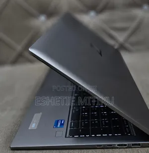 Photo - New Laptop HP 15 32GB Intel Core I5 SSD 1T
