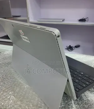 New Laptop Microsoft Surface Pro 8GB Intel Core I5 SSD 256GB