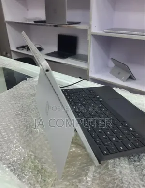New Laptop Microsoft Surface Pro 8GB Intel Core I5 SSD 256GB