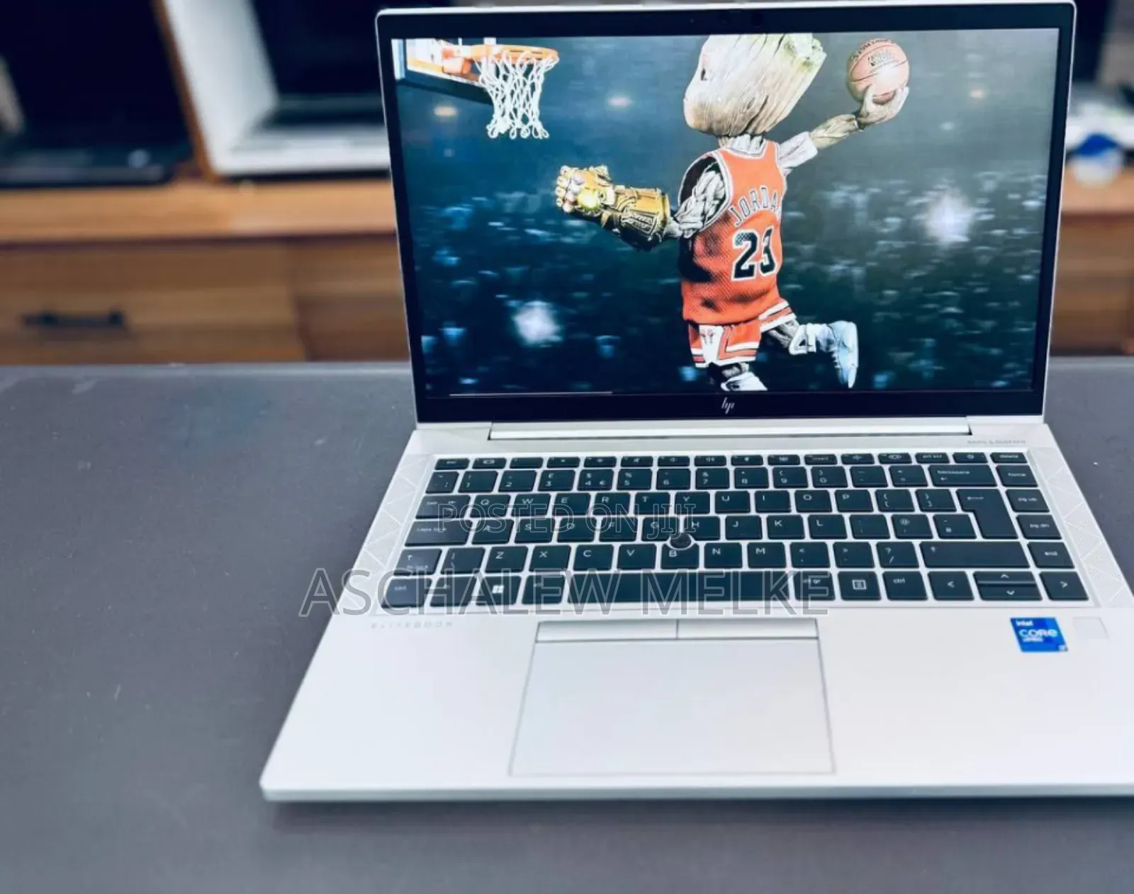 New Laptop HP EliteBook 840 G8 16GB Intel Core I7 SSD 512GB