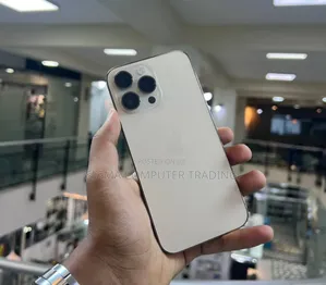 Photo - New Apple iPhone 14 Pro Max 256 GB Gold