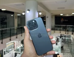 Photo - New Apple iPhone 15 128 GB