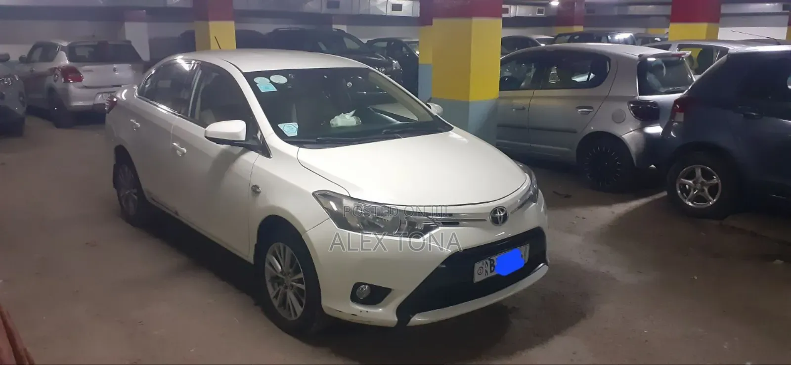 Toyota Yaris 2015 Off white