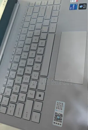 New Laptop HP Stream Notebook 8GB Intel Core I7 SSD 1T