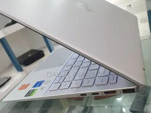 New Laptop HP 16GB Intel Core I5 SSD 512GB