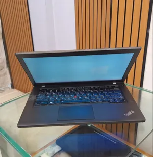 Photo - Laptop Lenovo ThinkPad T440 4GB Intel Core I5 HDD 500GB