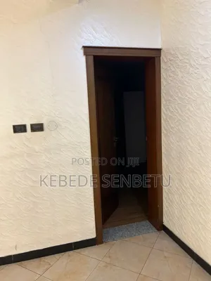 5bdrm House in Addisabeba, Yeka for rent