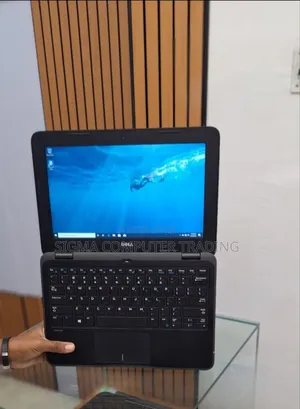 Laptop Dell Latitude 3180 8GB Intel Pentium SSD 128GB