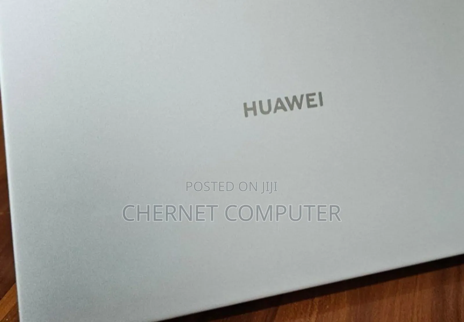 New Laptop Huawei MateBook 13 WRT-W19E 8GB Intel Core I5 SSD 512GB