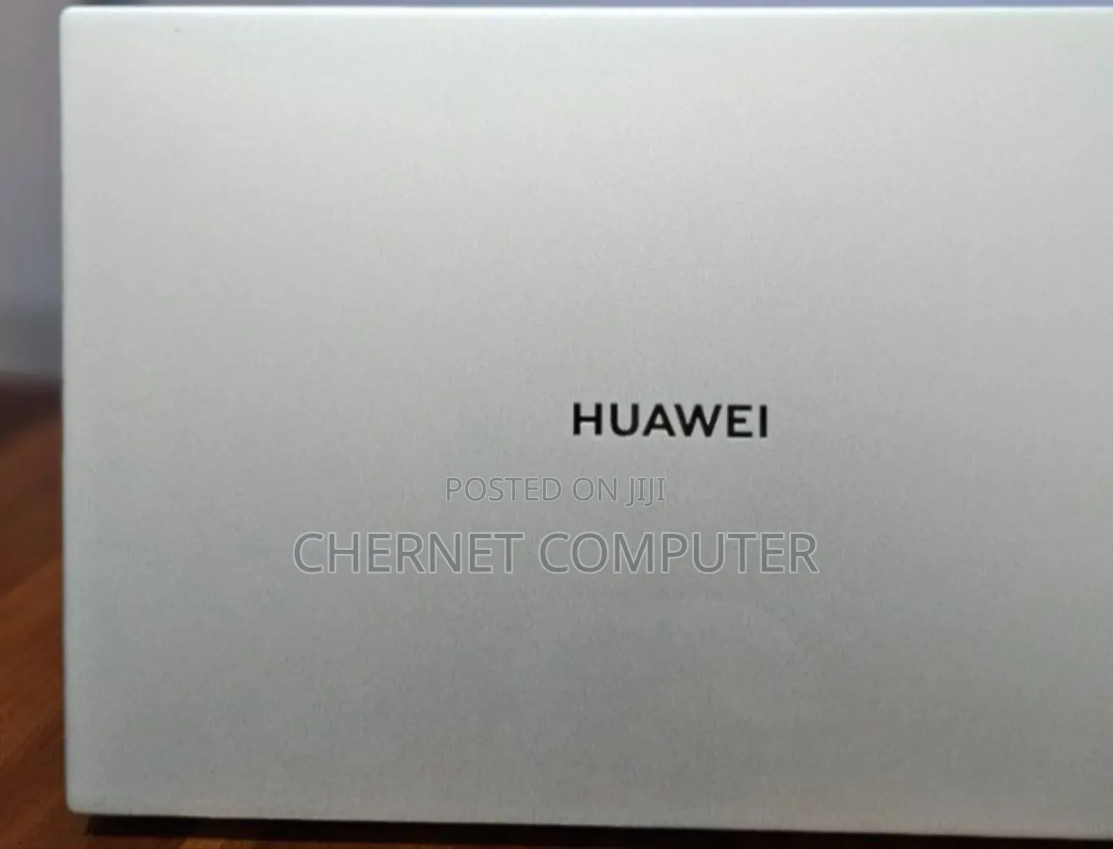 New Laptop Huawei MateBook 13 WRT-W19E 8GB Intel Core I5 SSD 512GB