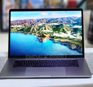 New Laptop Apple MacBook Pro 2017 16GB Intel Core I7 SSD 512GB