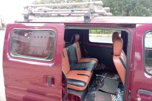 Suzuki APV Pan Vanel 1999 Pink