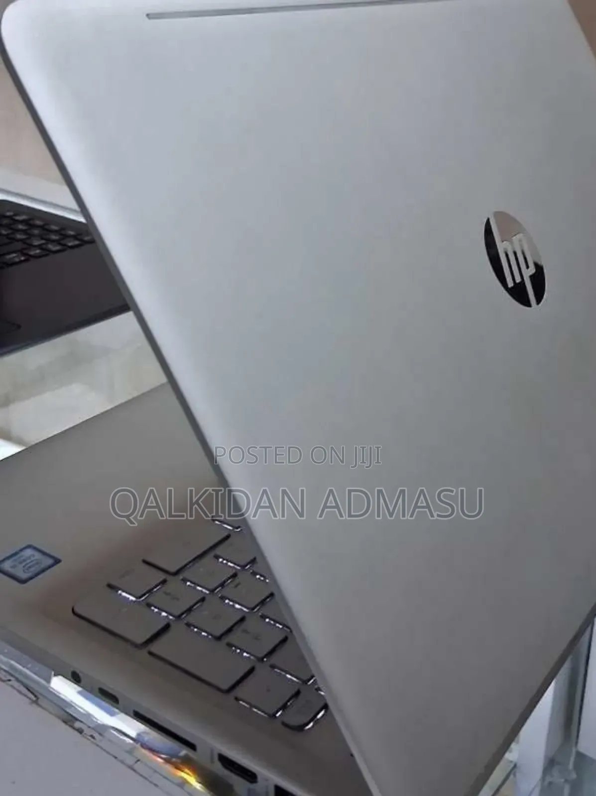 New Laptop HP Envy X2 8GB Intel Core I5 SSD 1T