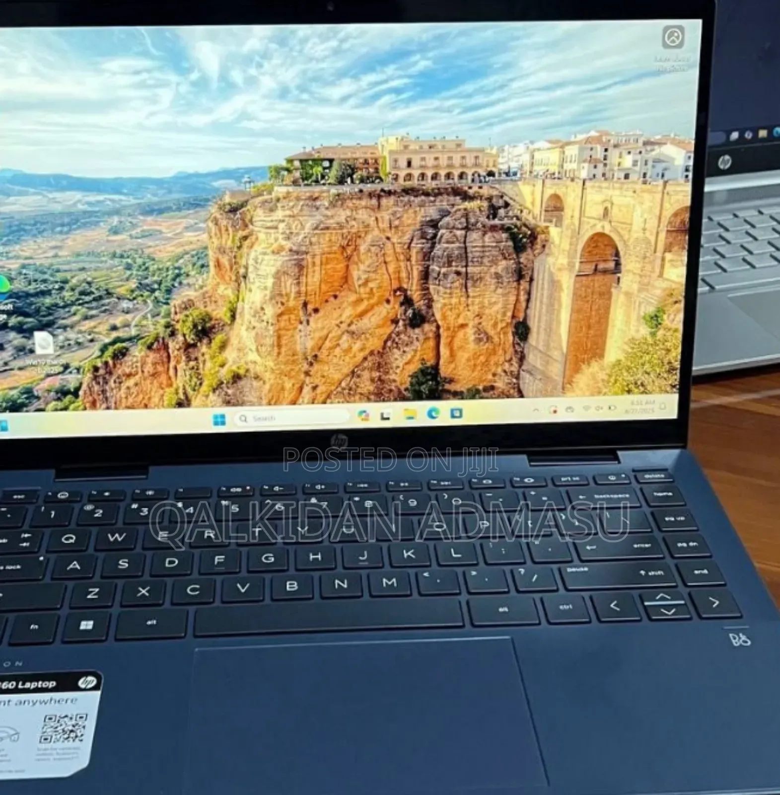 New Laptop HP Pavilion X360 8GB Intel Core I3 SSD 256GB