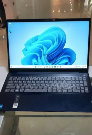 Photo - New Laptop Lenovo 8GB Intel Core I3 SSD 256GB