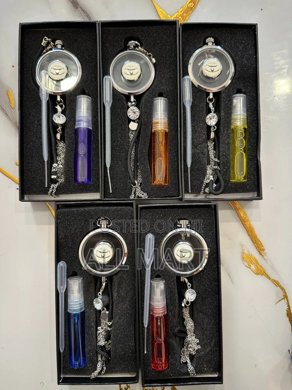 የመኪና ተንጠልጣይ ሽቶ