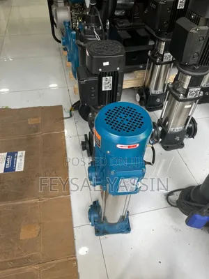 Photo - Aquastrong 2.5hp Vertical Water Pump