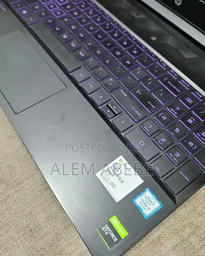 New Laptop HP Pavilion 15 8GB Intel Core I5 SSHD+SSD 750GB