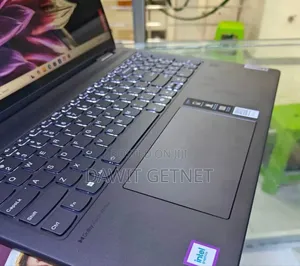 New Laptop Lenovo Yoga 7i 16GB Intel Core Ultra 7 SSD 1T