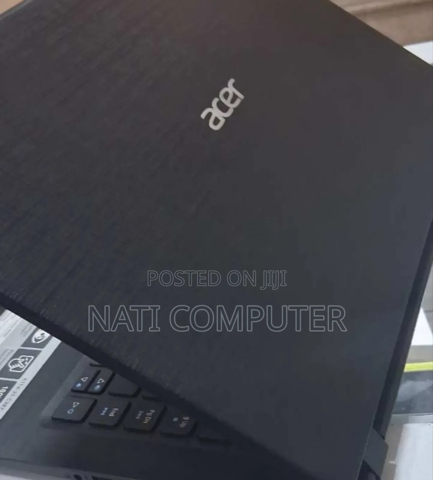 New Laptop Apple MacBook Pro 2019 4GB Intel Core I7 SSD 128GB