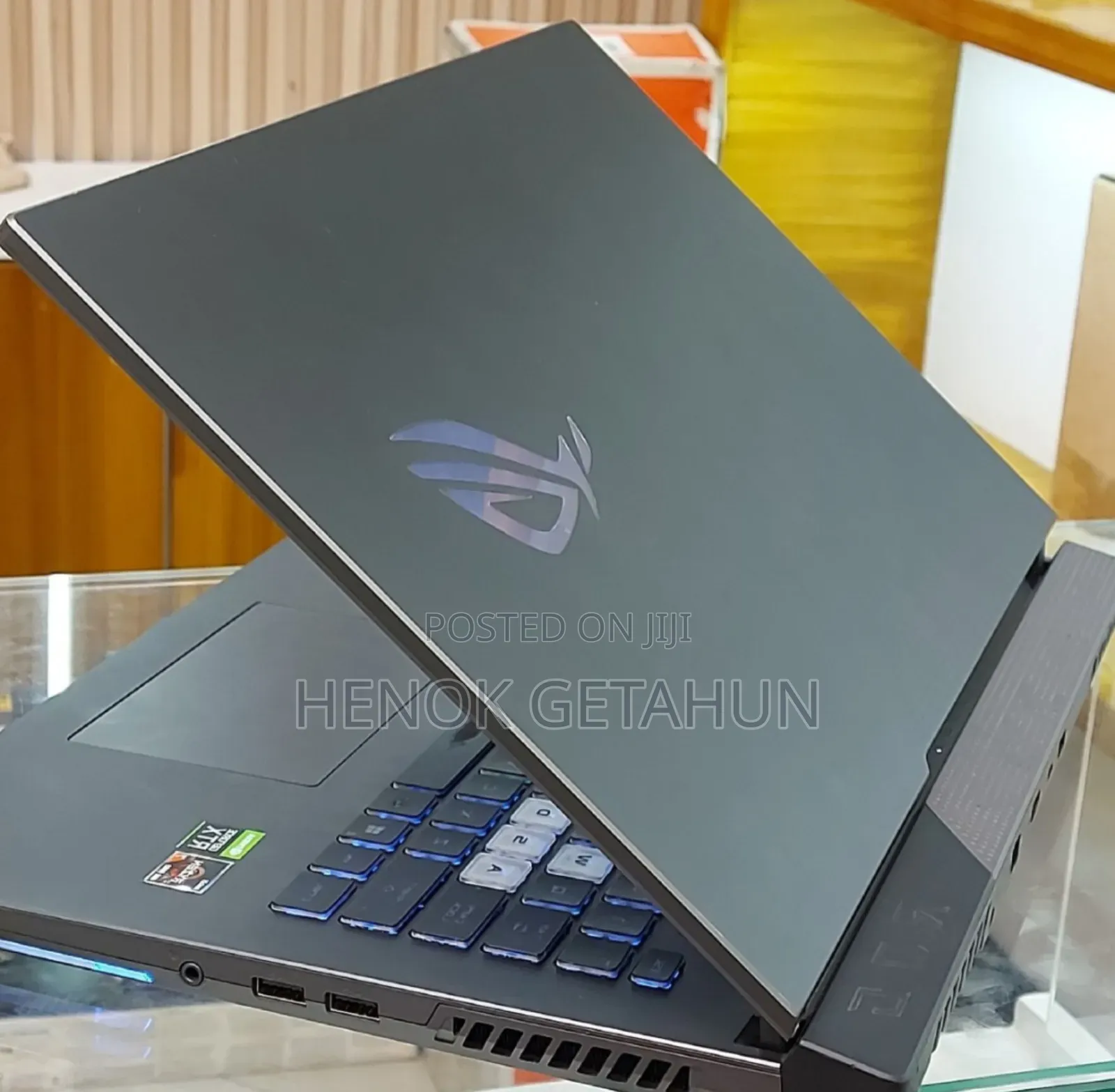 New Laptop Asus ROG Strix G15 16GB AMD Ryzen 7 SSD 1T