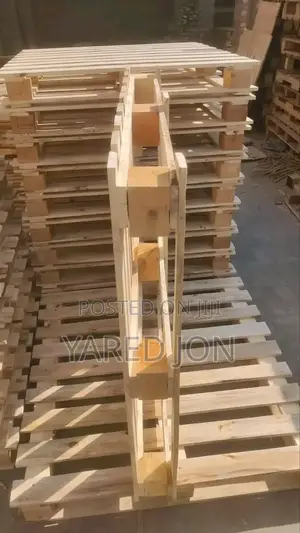 Pallet Jiji Woods