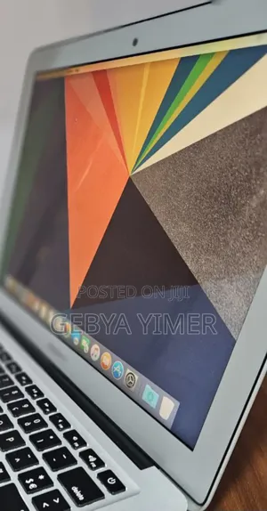 New Laptop Apple MacBook Air 2015 8GB Intel Core I5 SSD 256GB