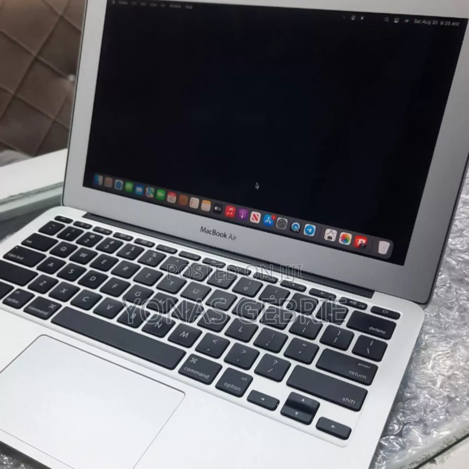 New Laptop Apple MacBook 4GB Intel Core I5 SSD 128GB