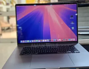 Photo - New Laptop Apple MacBook Pro 2019 32GB Intel Core I9 SSD 1T
