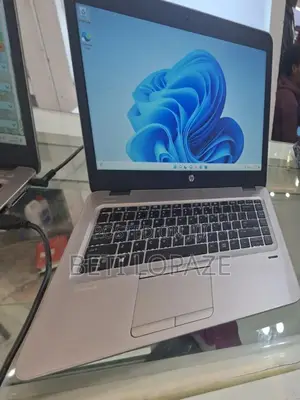 Photo - New Laptop HP EliteBook 840 G3 8GB Intel Core I5 HDD+SSD 512GB