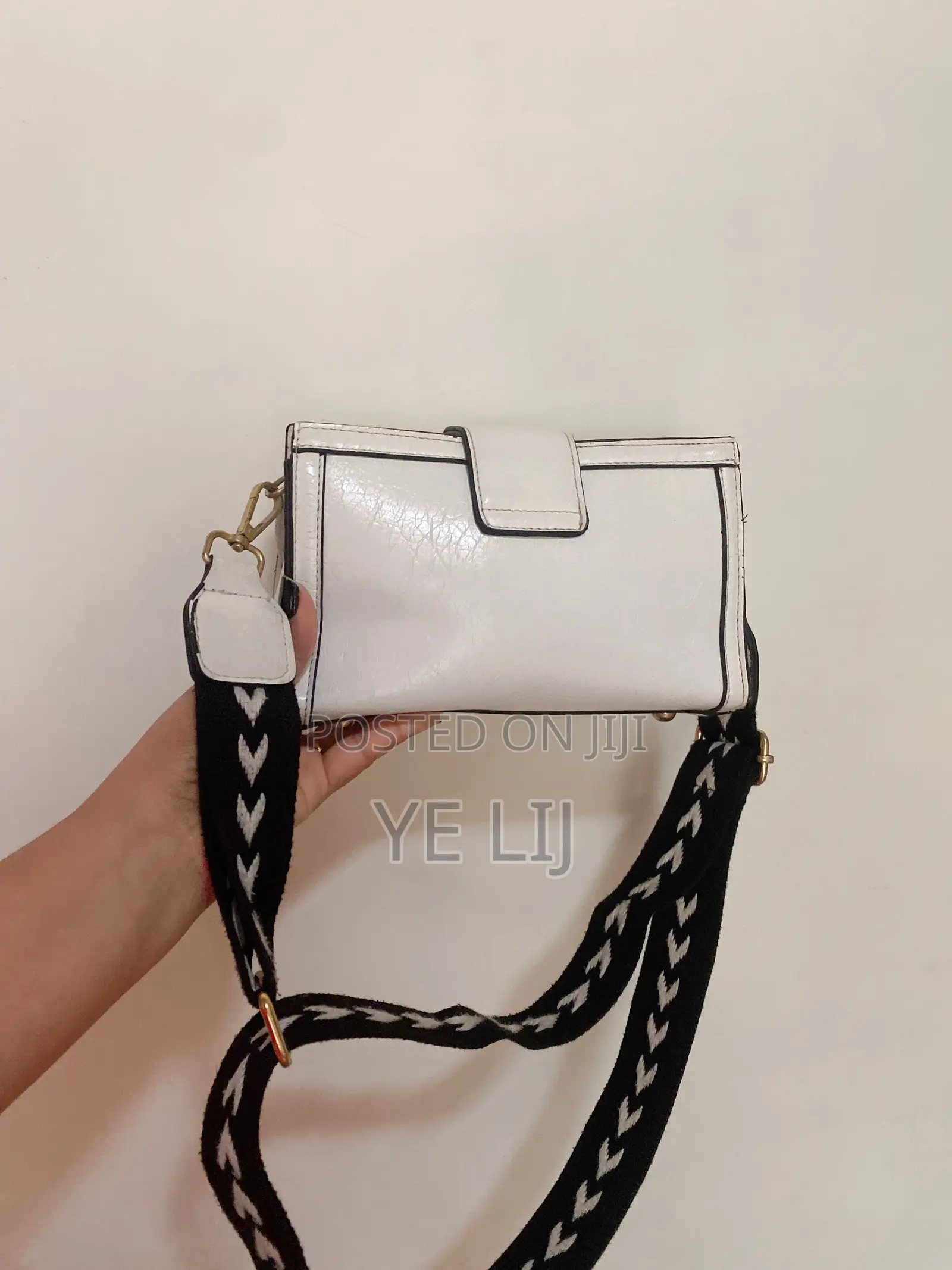 Attractive Hand Bags