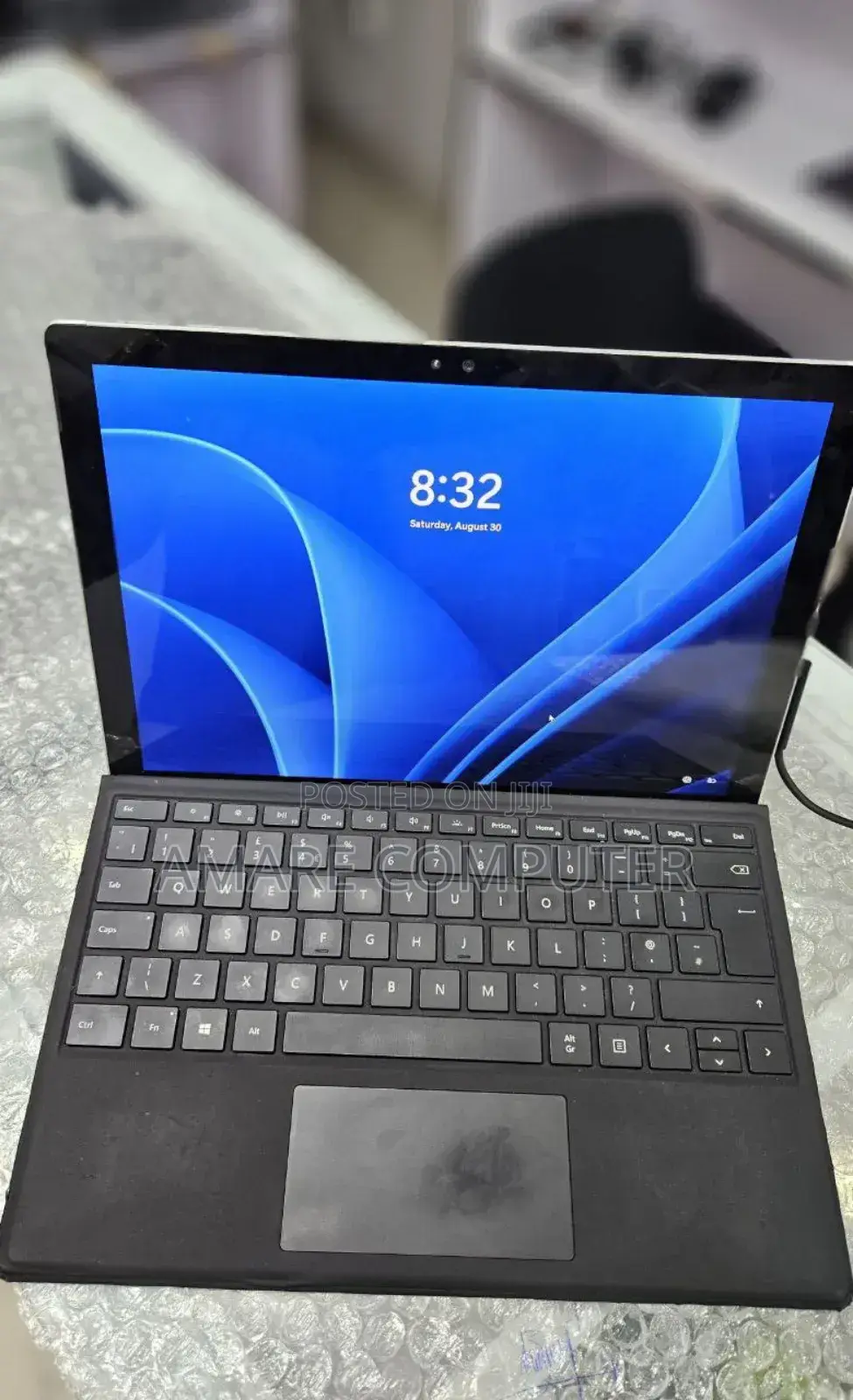 New Laptop Microsoft Surface Pro 4 8GB Intel Core I5 SSD 256GB