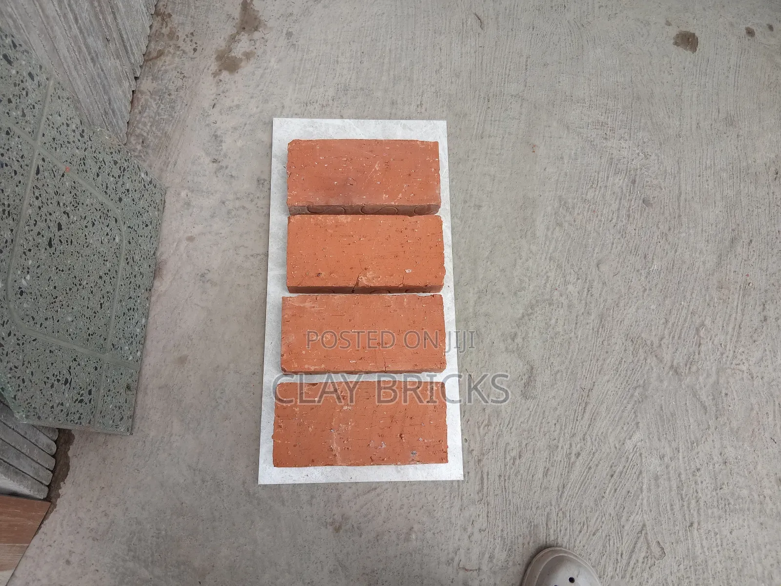 Solid Brick ድፍን የሸክላ ጡብ