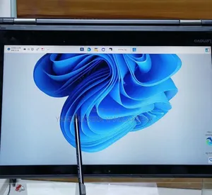 New Laptop Lenovo ThinkPad Yoga 370 16GB Intel Core I7 SSD 512GB