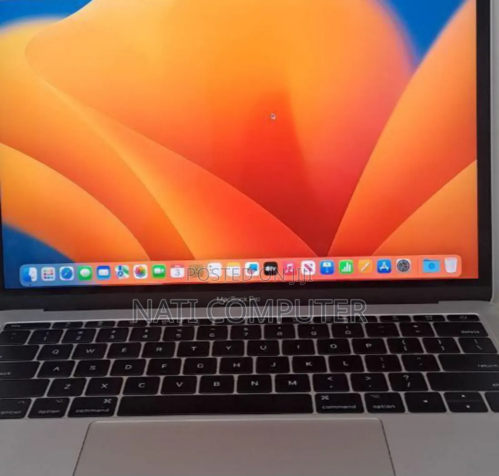 New Laptop Apple MacBook Pro 2019 8GB Intel Core I5 SSD 128GB