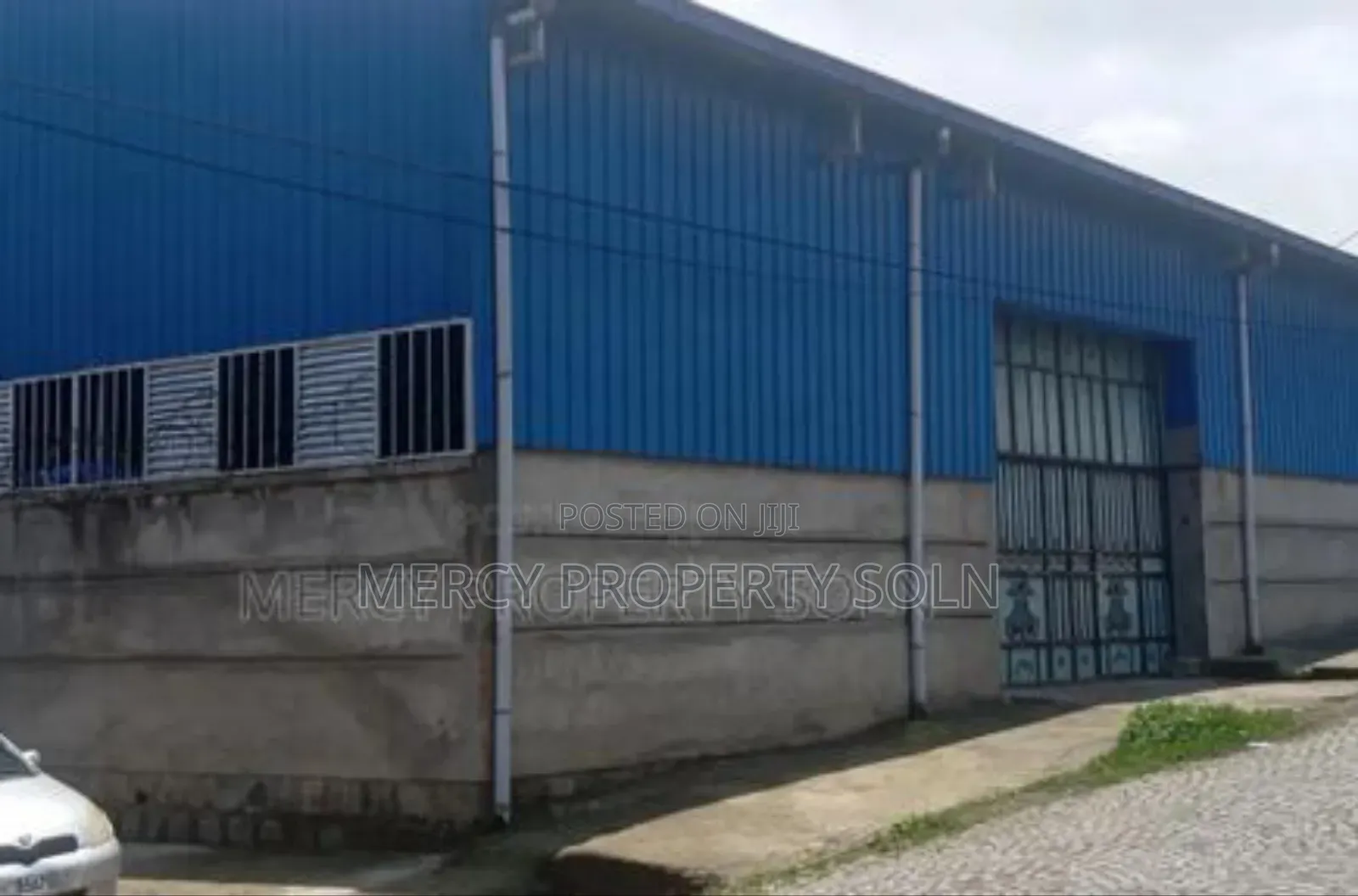 የሚከራይ መጋዘን CMC የተባበሩት አከባቢ Warehouse for Rent Around CMC Addis Ababa