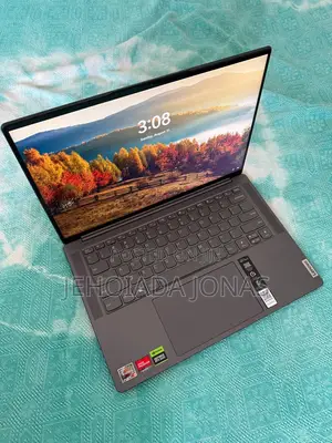 Laptop Lenovo 32GB AMD Ryzen 9 SSD 1T